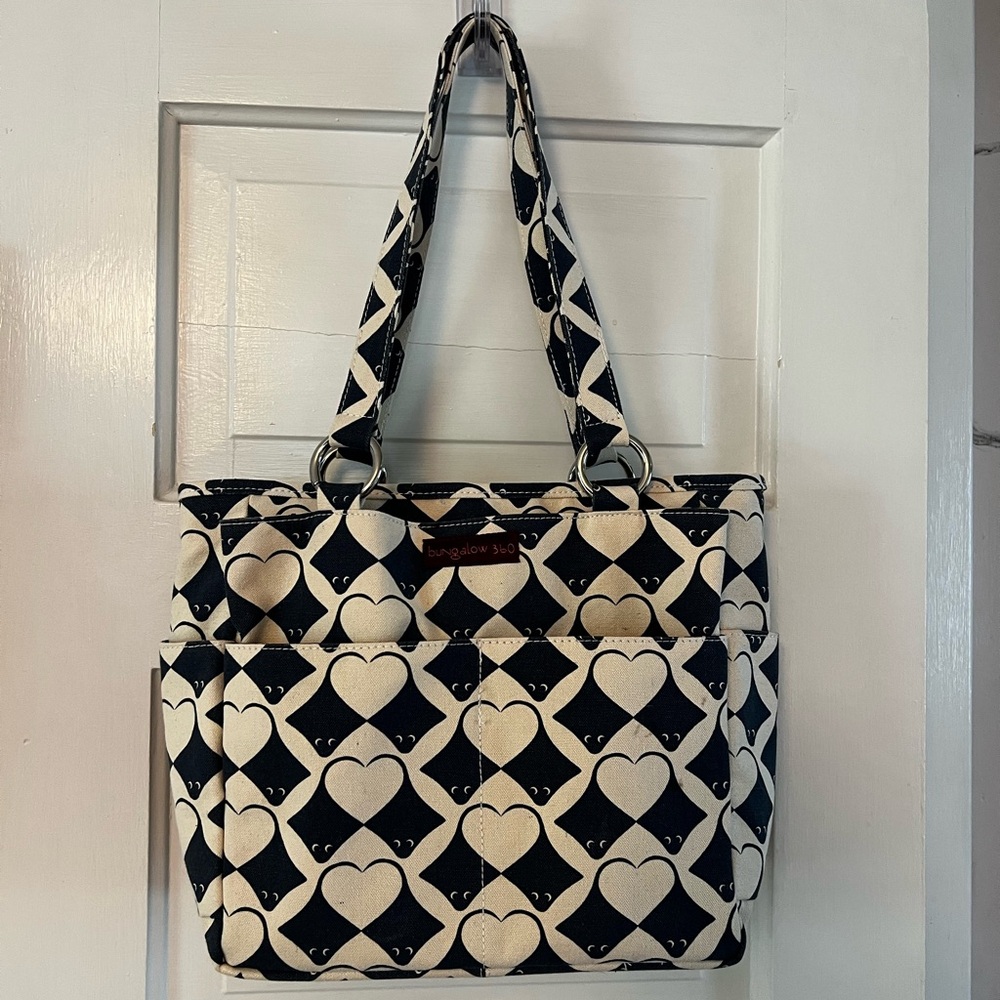 Bungalow 360 Pocket Bag